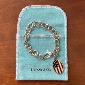 Tiffany & Co. - 2001 Vintage 925 Silver Bracelet w. Flag Charm